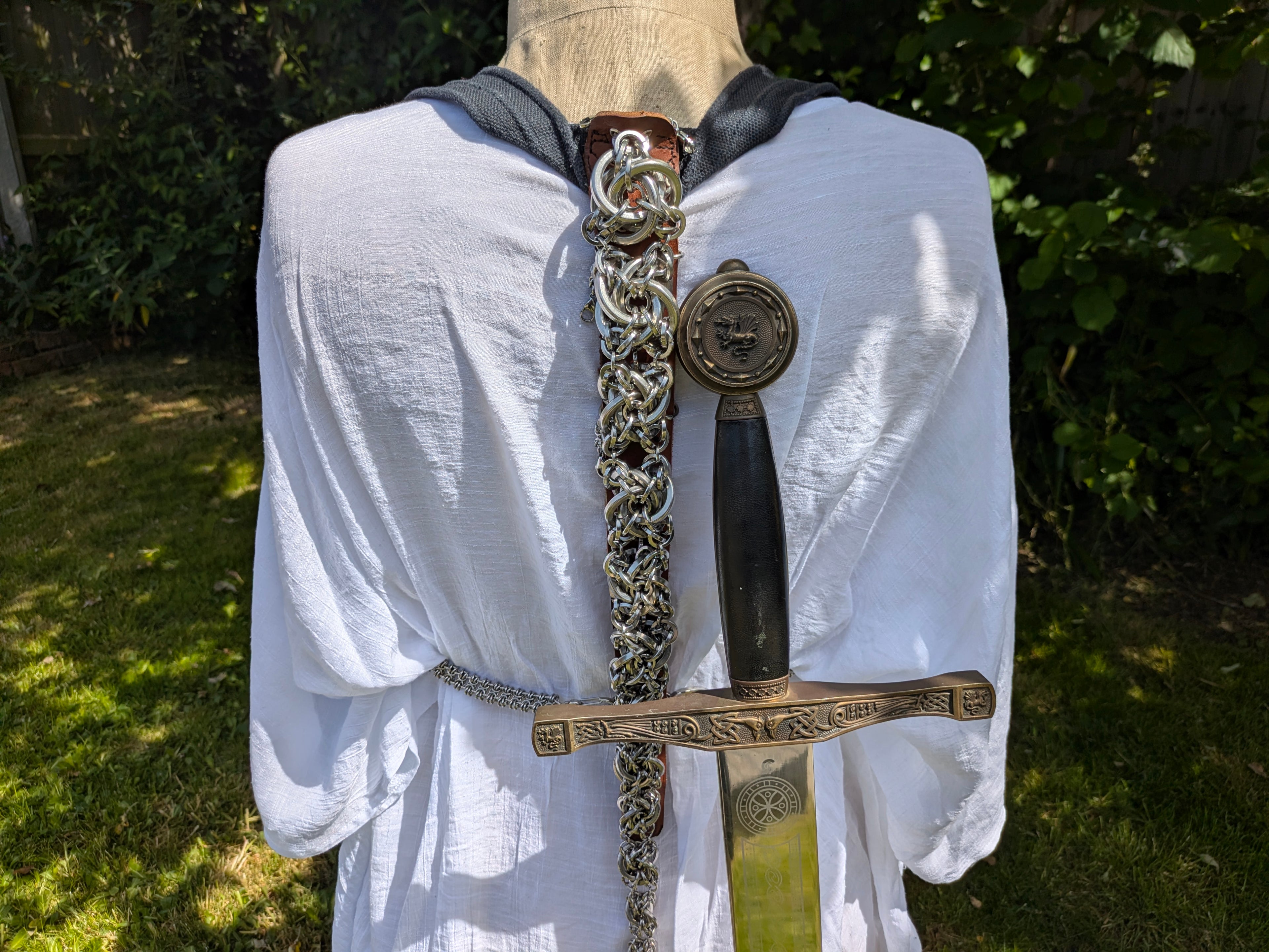 Celtic knot Exo-spine